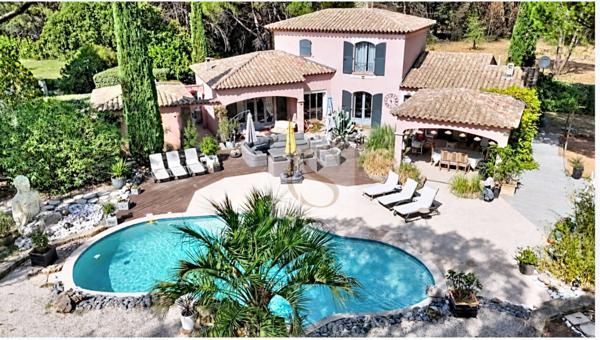 Maison à vendre 4 pièces de 140 m²