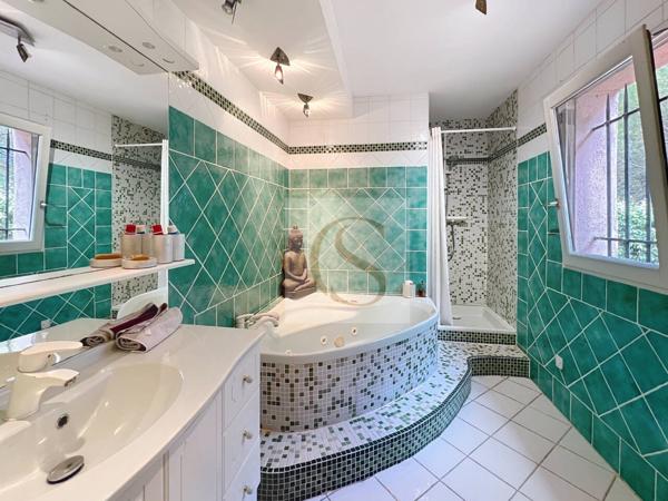 Maison à vendre 4 pièces de 140 m²