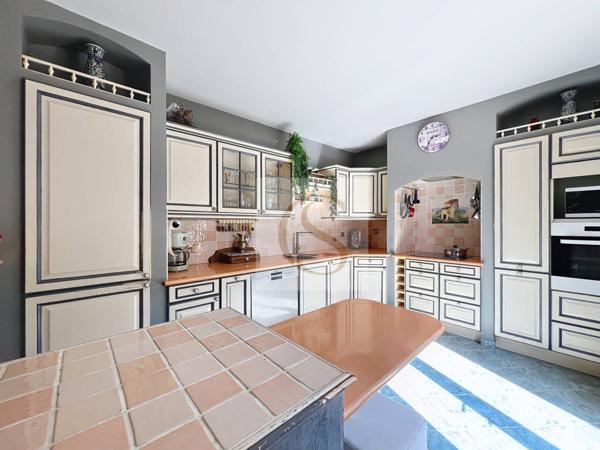 Maison à vendre 4 pièces de 140 m²