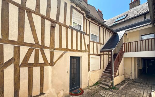 Appartement à vendre    2 pièces • 38 m2 Orléans