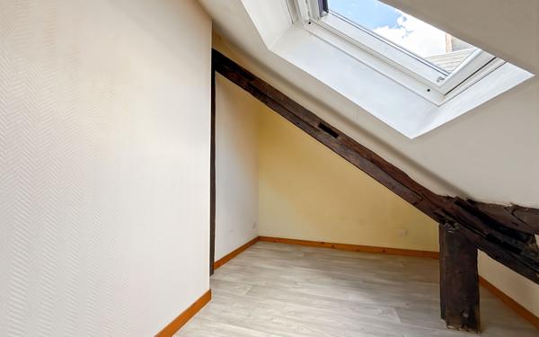 Appartement à vendre    2 pièces • 38 m2 Orléans