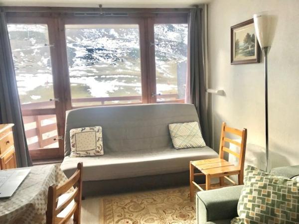 Studio au pied des pistes avec balcon et cellier dans la station de la MONGIE dans les Hautes Pyrénées.