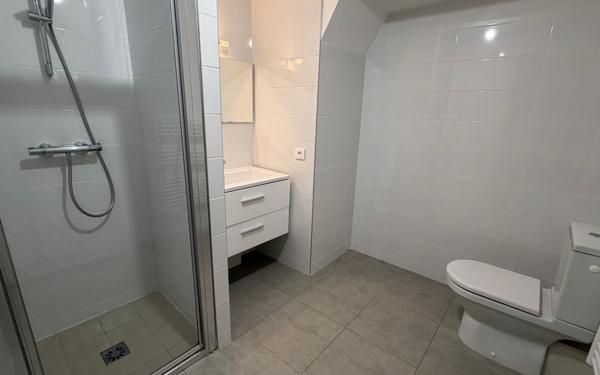 Appartement à vendre    2 pièces • 59,60 m2 Lyon 5