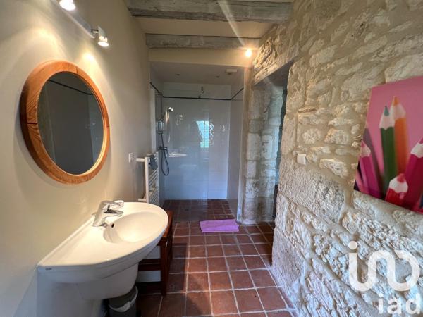 Maison 5 pièces de 127 m² à Gageac-et-Rouillac (24240)