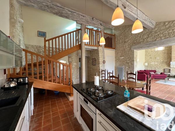 Maison 5 pièces de 127 m² à Gageac-et-Rouillac (24240)
