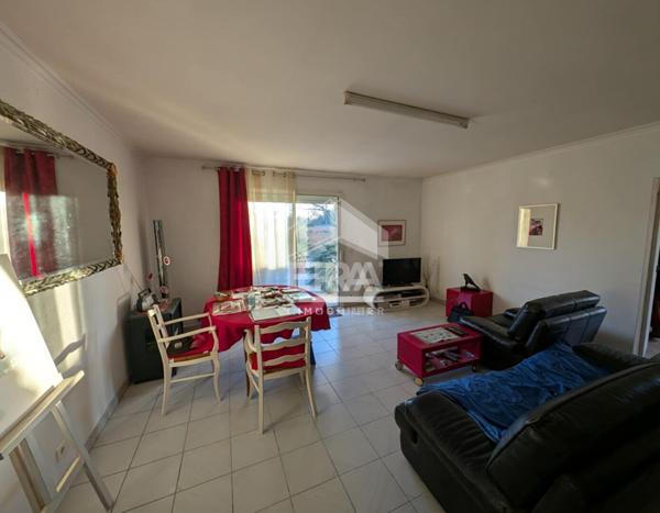 Maison à vendre à Montpon-Ménestérol 7 pièces 182.6 m2