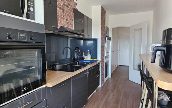 Appartement à vendre    4 pièces • 75,44 m2 Saint-Étienne