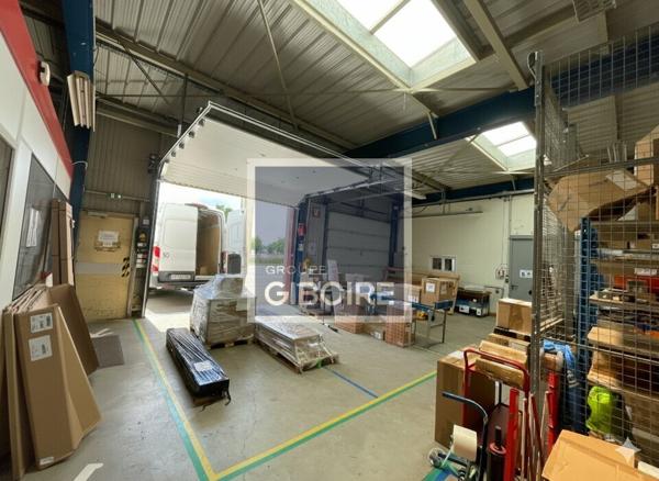 Local d'activites 3530 m² à louer CESSON-SVIGN (réf : 35.6900)