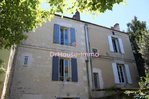 Immeuble à vendre 6 pièces de 183 m²