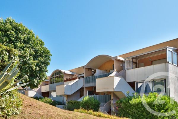 Appartement T2 à vendre  2 pièces - 31,87 m2 ST LAURENT DU VAR - 06