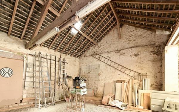 Maison à vendre    3 pièces • 104 m2 Étampes