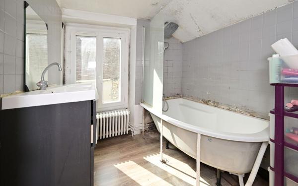 Maison à vendre    3 pièces • 104 m2 Étampes