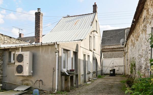 Maison à vendre    3 pièces • 104 m2 Étampes