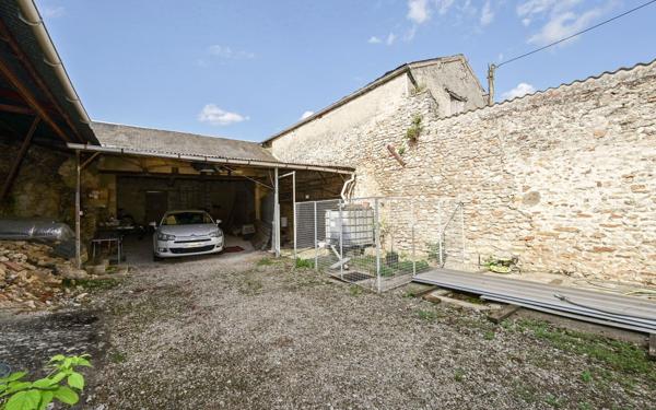 Maison à vendre    3 pièces • 104 m2 Étampes