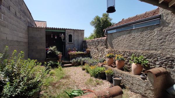 MAISON ATYPIQUE - HABITER OU INVESTIR