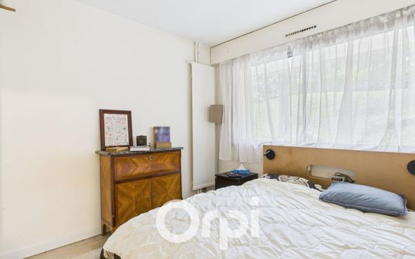 Appartement à vendre    5 pièces • 81 m2 Meudon