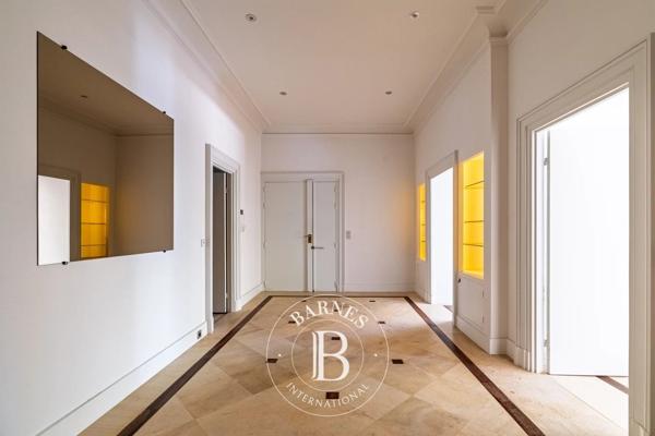 Paris 16ème, Appartement 4 Chambres -  215 m² à vendre