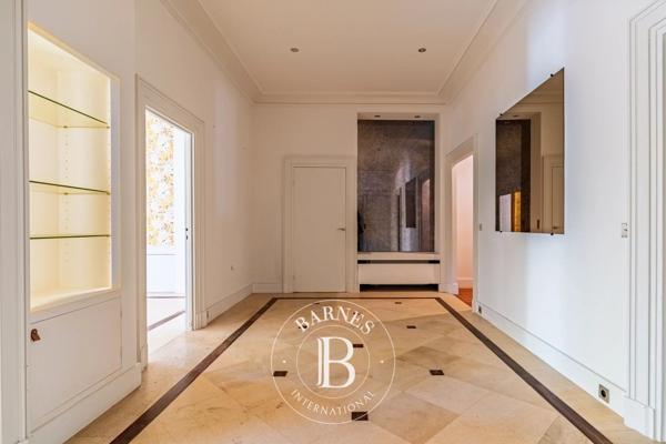 Paris 16ème, Appartement 4 Chambres -  215 m² à vendre