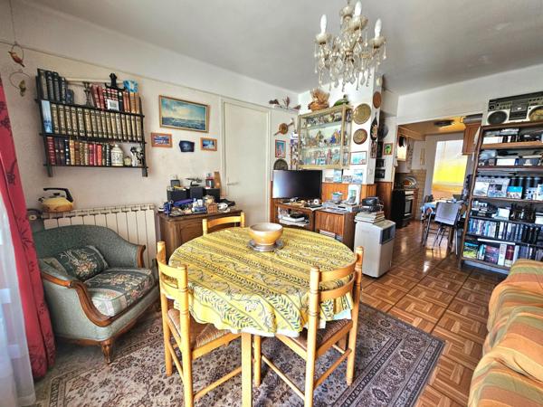 T4 de 60m² dans résidence fermée + cave + balcon