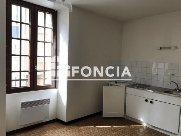 Location Studio 23.15 m² - 12 RUE GRUGET Angers 49000