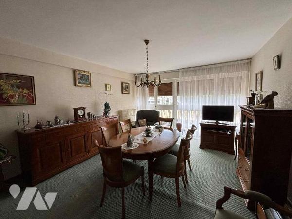 Nouveau mandat exclusif sur SEDAN.

Appartement de 3 pièces situé dans une résidence proche d...