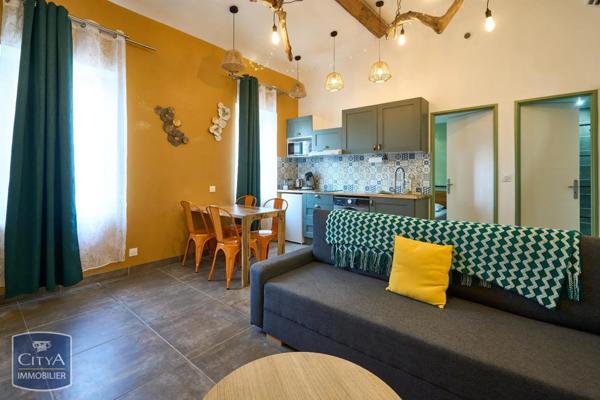 Immeuble à vendre 311m²