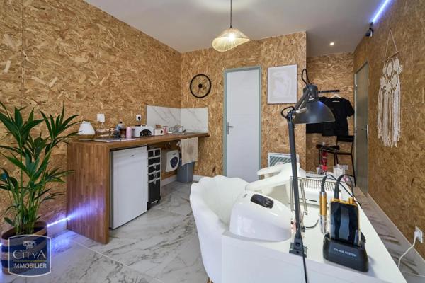 Immeuble à vendre 311m²