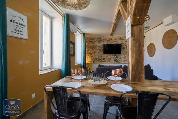 Immeuble à vendre 311m²