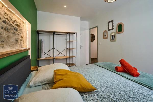 Immeuble à vendre 311m²