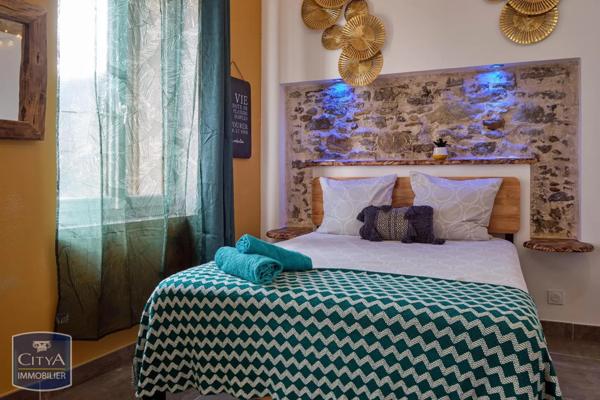 Immeuble à vendre 311m²