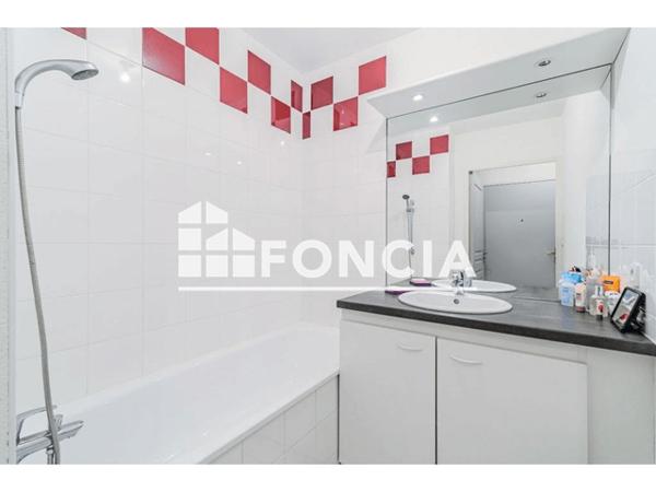 Location Appartement 2 pièces 37.33 m² - 27-29 RUE DE CITA Vesoul 70000
