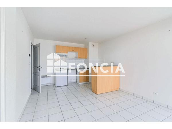 Location Appartement 2 pièces 37.33 m² - 27-29 RUE DE CITA Vesoul 70000