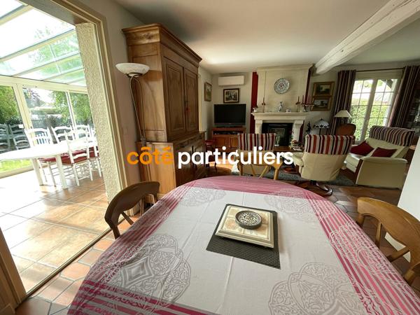 Vente
                Maison143 m² - 6 Pièces -
                    MATHIEU (14920)