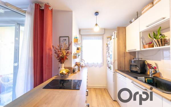 Appartement à vendre    2 pièces •  Saint-Estève