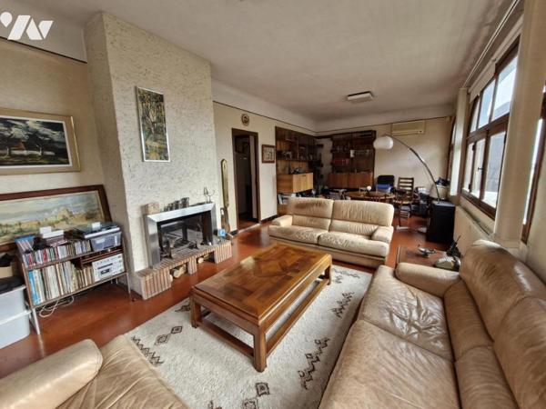 Maison T4 avec annexes - Détachement de parcelle