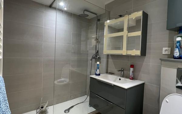 Appartement à vendre    1 pièce • 23 m2 Levallois-Perret