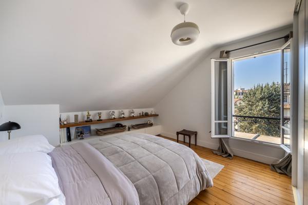 Maison à vendre  8 pièces - 275 m2 LE RAINCY - 93