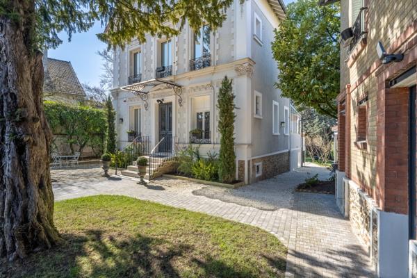 Maison à vendre  8 pièces - 275 m2 LE RAINCY - 93