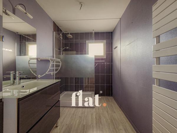 Appt T3 88 M2 (T4 possible) + Garage / BEAUSÉJOUR / PONT DU CENS