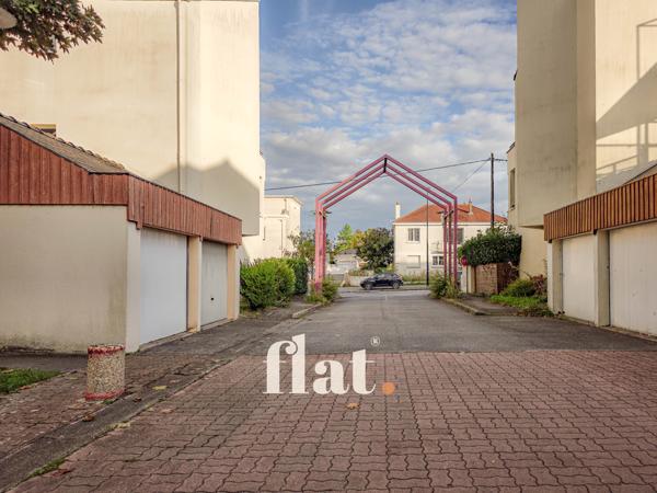 Appt T3 88 M2 (T4 possible) + Garage / BEAUSÉJOUR / PONT DU CENS