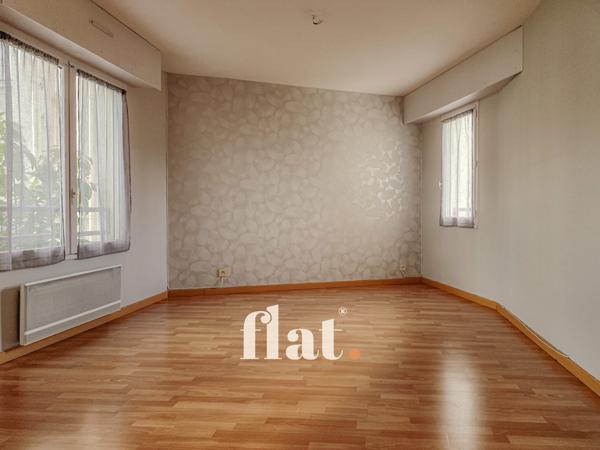 Appt T3 88 M2 (T4 possible) + Garage / BEAUSÉJOUR / PONT DU CENS