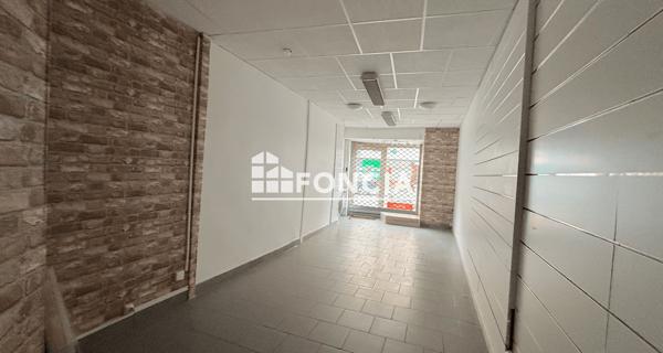À vendre Immeuble 144 m² - Romans-sur-isère 26100
