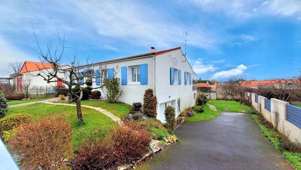 Maison familiale 103m2 avec sous-sol parfaitement entretenue – Mouilleron le Captif proche bourg