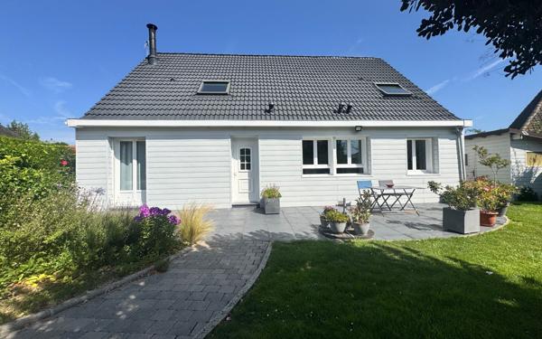 Maison à vendre    5 pièces • 135 m2 Rumigny