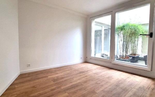 Appartement à vendre    2 pièces • 35,05 m2 Ivry-sur-Seine