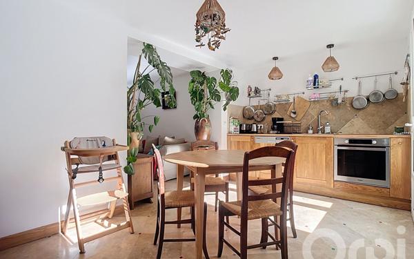 Appartement à vendre    3 pièces • 58,80 m2 Maisons-Alfort