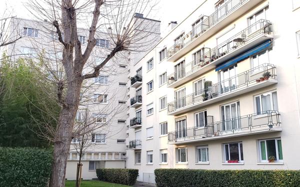 Appartement à vendre    6 pièces • 125,19 m2 Bourg-la-Reine