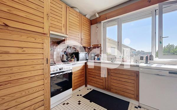 Appartement à vendre    6 pièces • 125,19 m2 Bourg-la-Reine