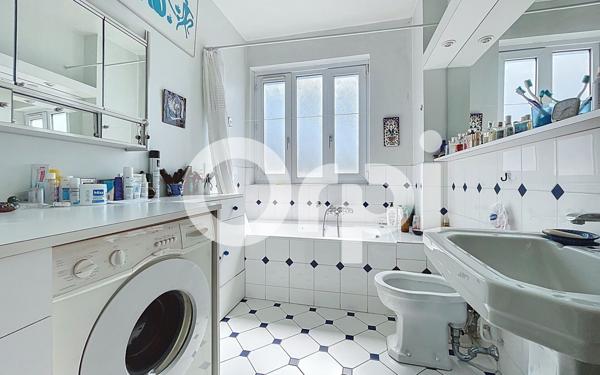 Appartement à vendre    6 pièces • 125,19 m2 Bourg-la-Reine