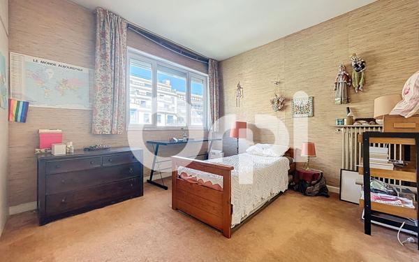 Appartement à vendre    6 pièces • 125,19 m2 Bourg-la-Reine